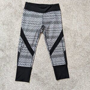 Women's "RBX" Black/White Activewear, Yoga, Capris Leggings; Size S